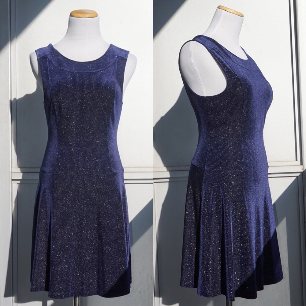🌿 BCBGeneration Metallic Skater Dress (S) - Picture 4 of 7